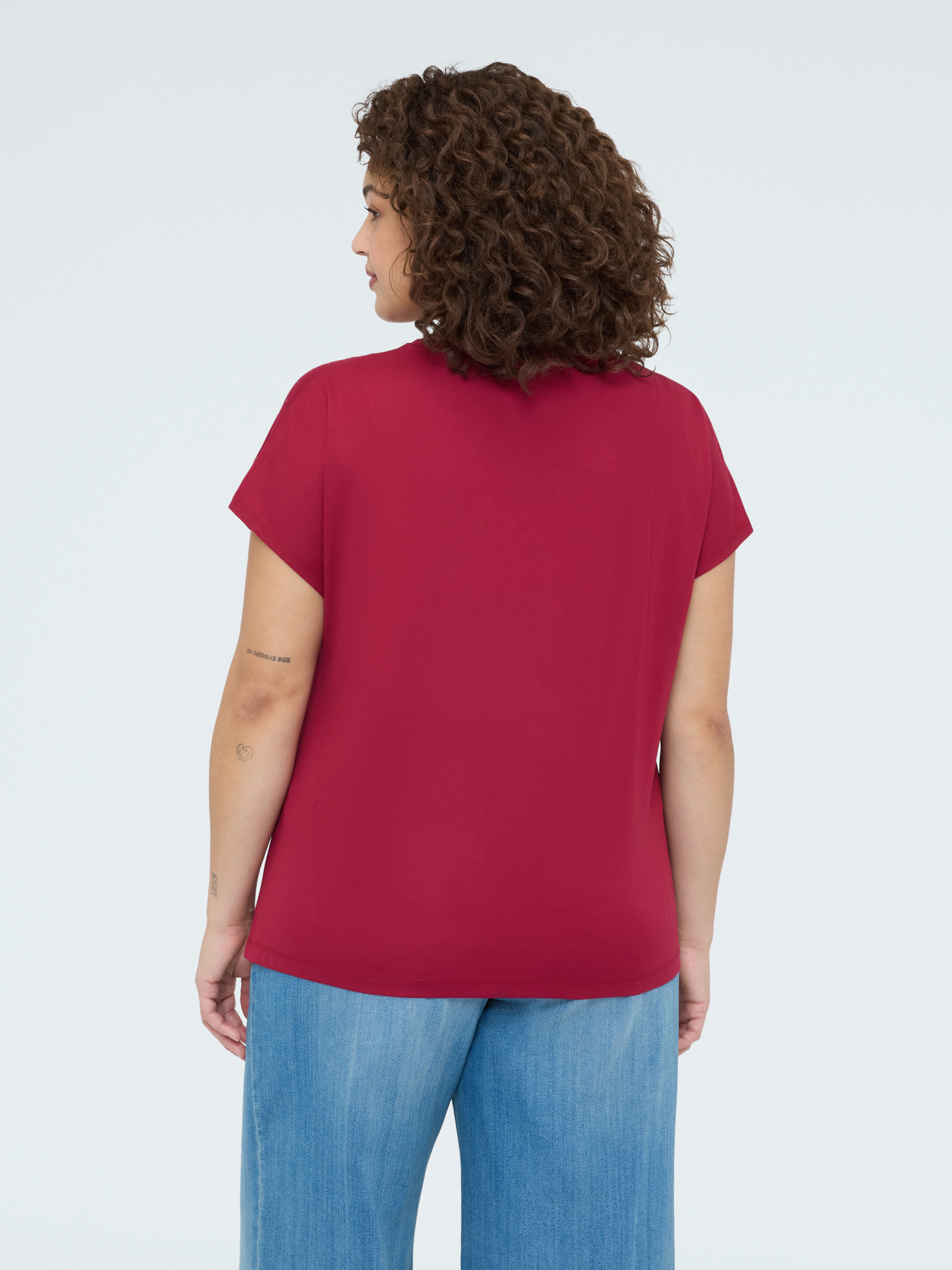 T-shirt with draping and light spots image number 1