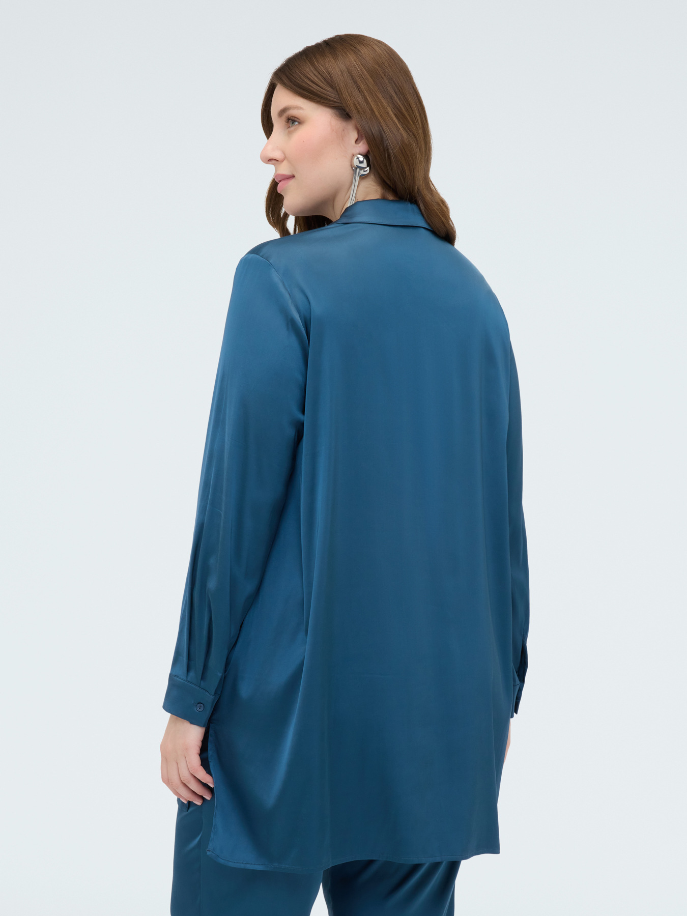 Chemise en satin stretch image number 1