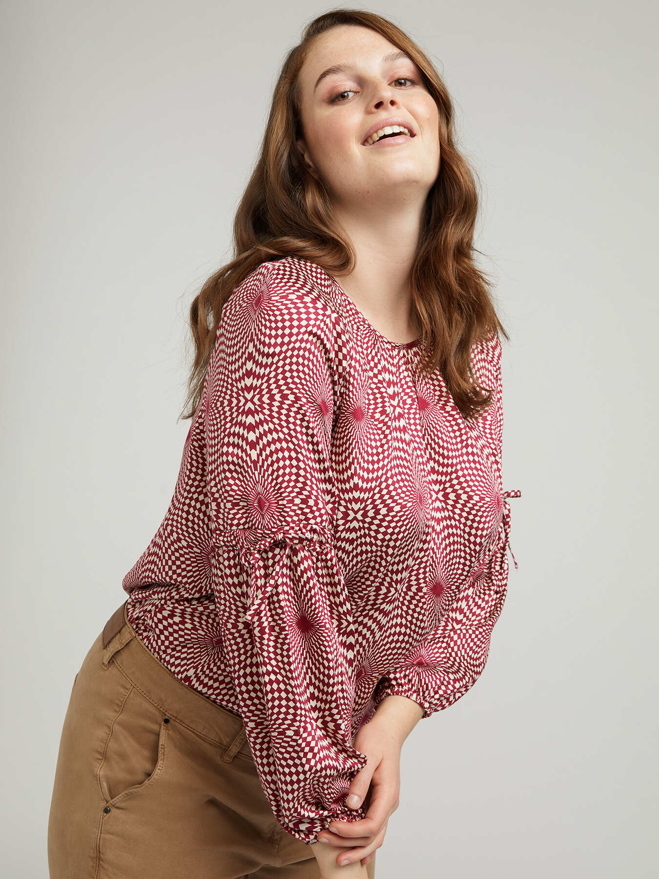 Blouse motif optique image number 2