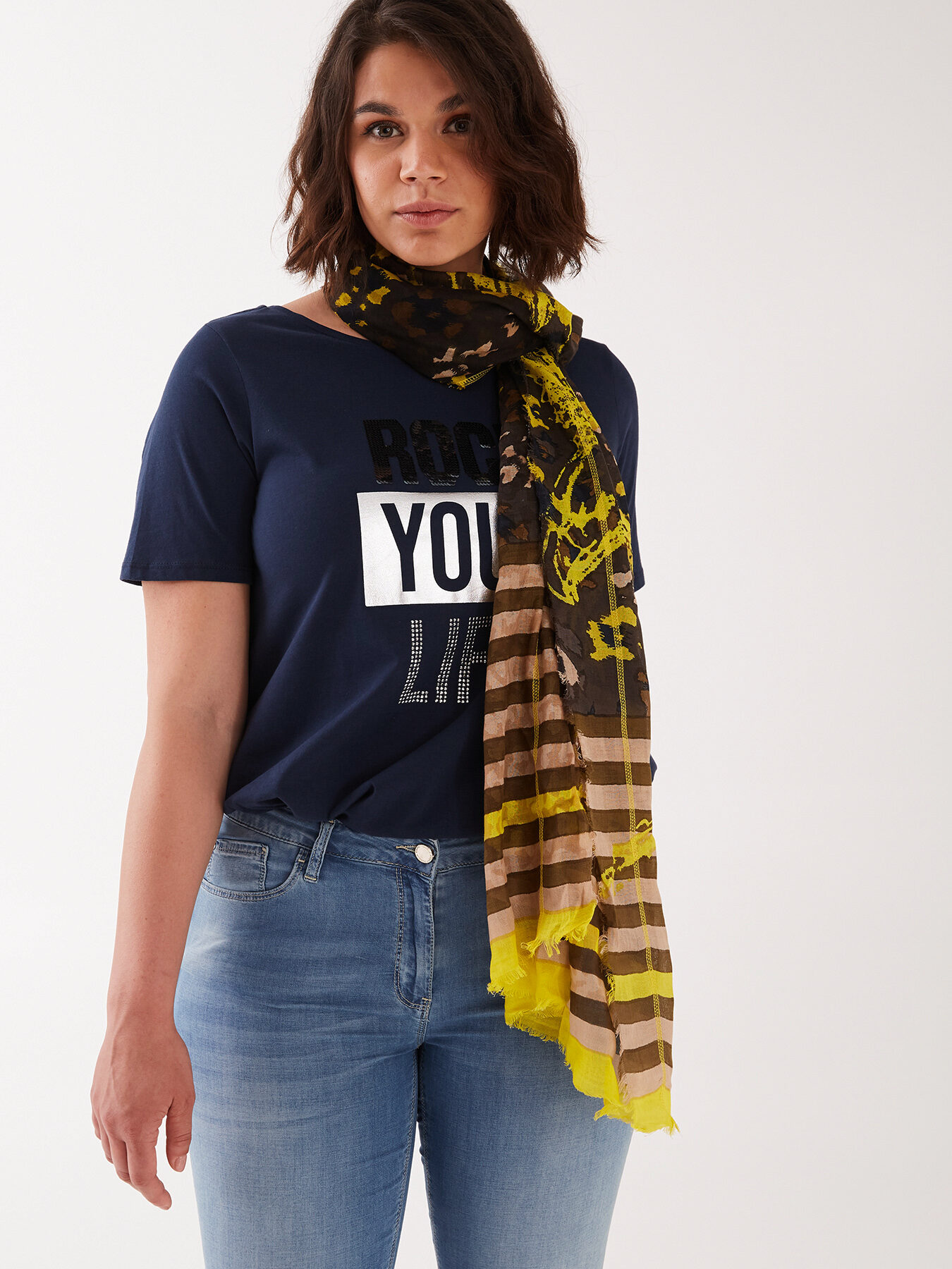 Schal mit Camouflage-Druck image number 2