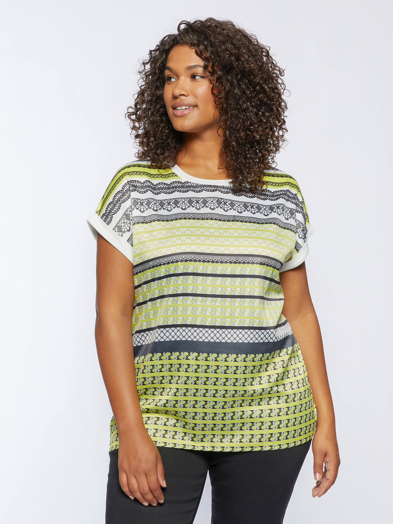 Camiseta con estampado de encaje image number 0