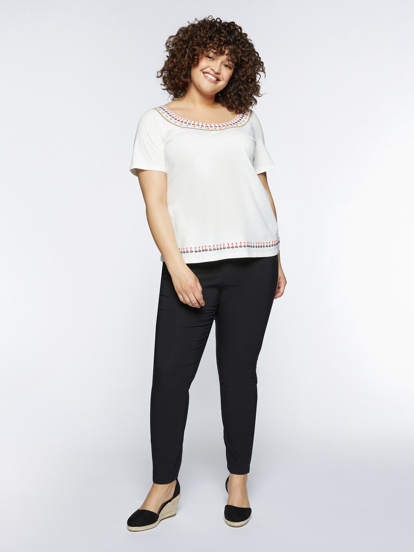Solid colour jeggings image number 3