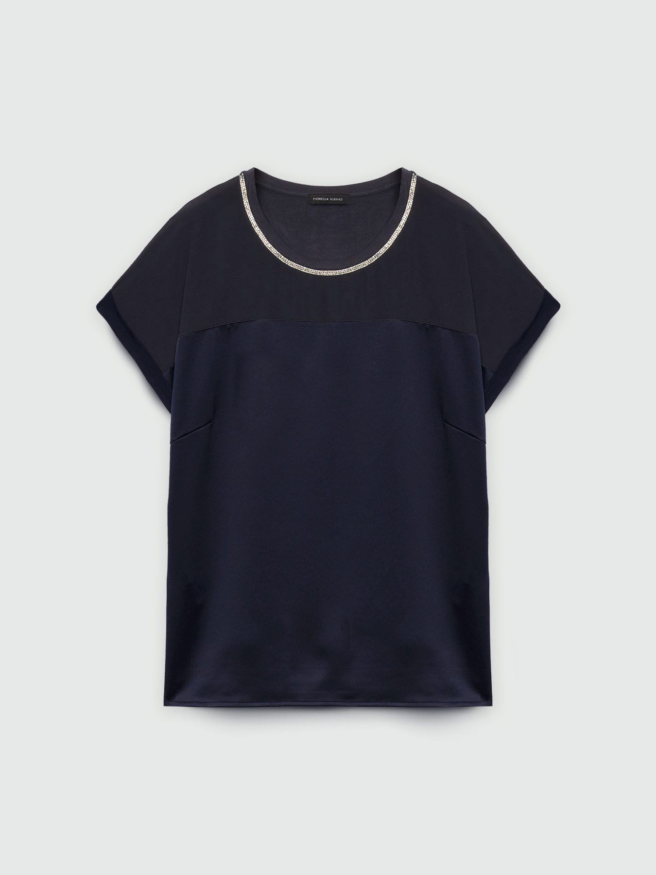 Top with LENZING™ ECOVERO™ viscose image number 4