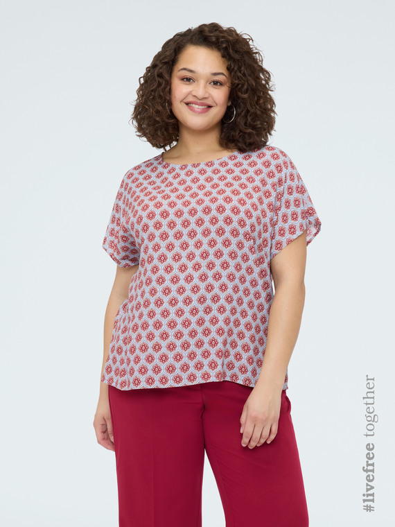 Kimono blouse with geometric print