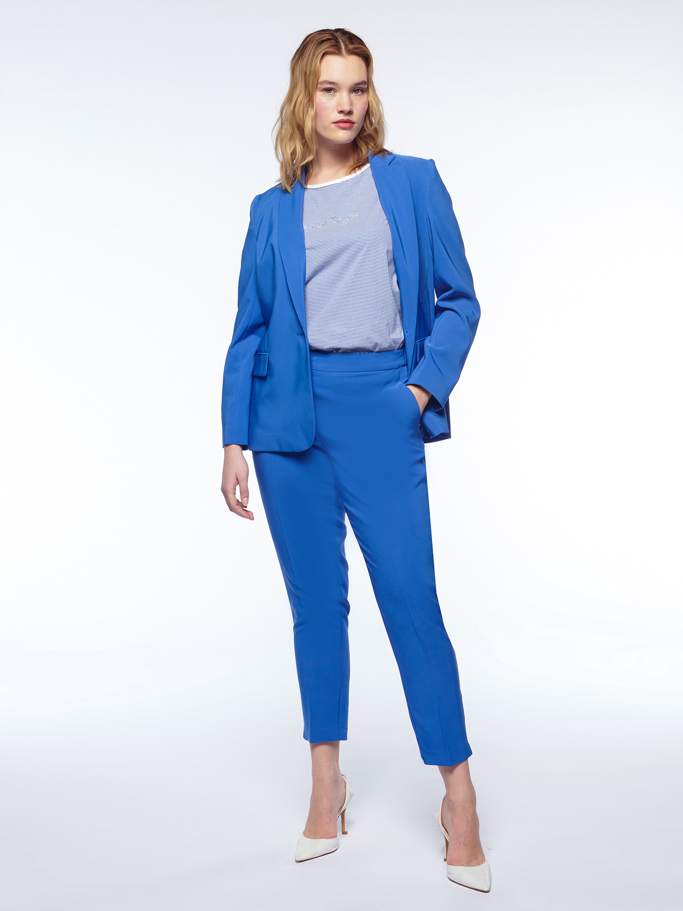 Blazer in tessuto stretch image number 3