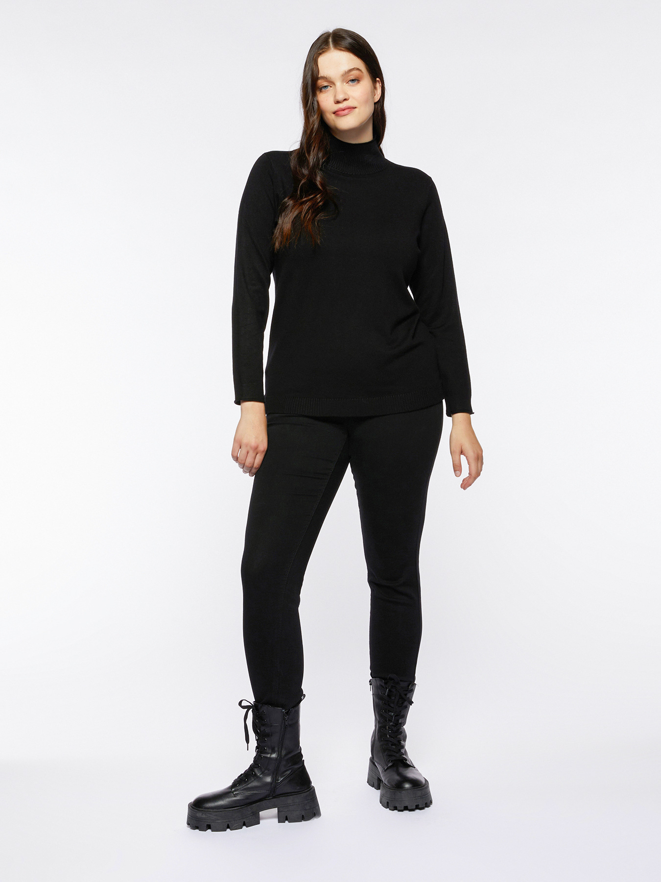 Jersey de cuello cisne image number 2