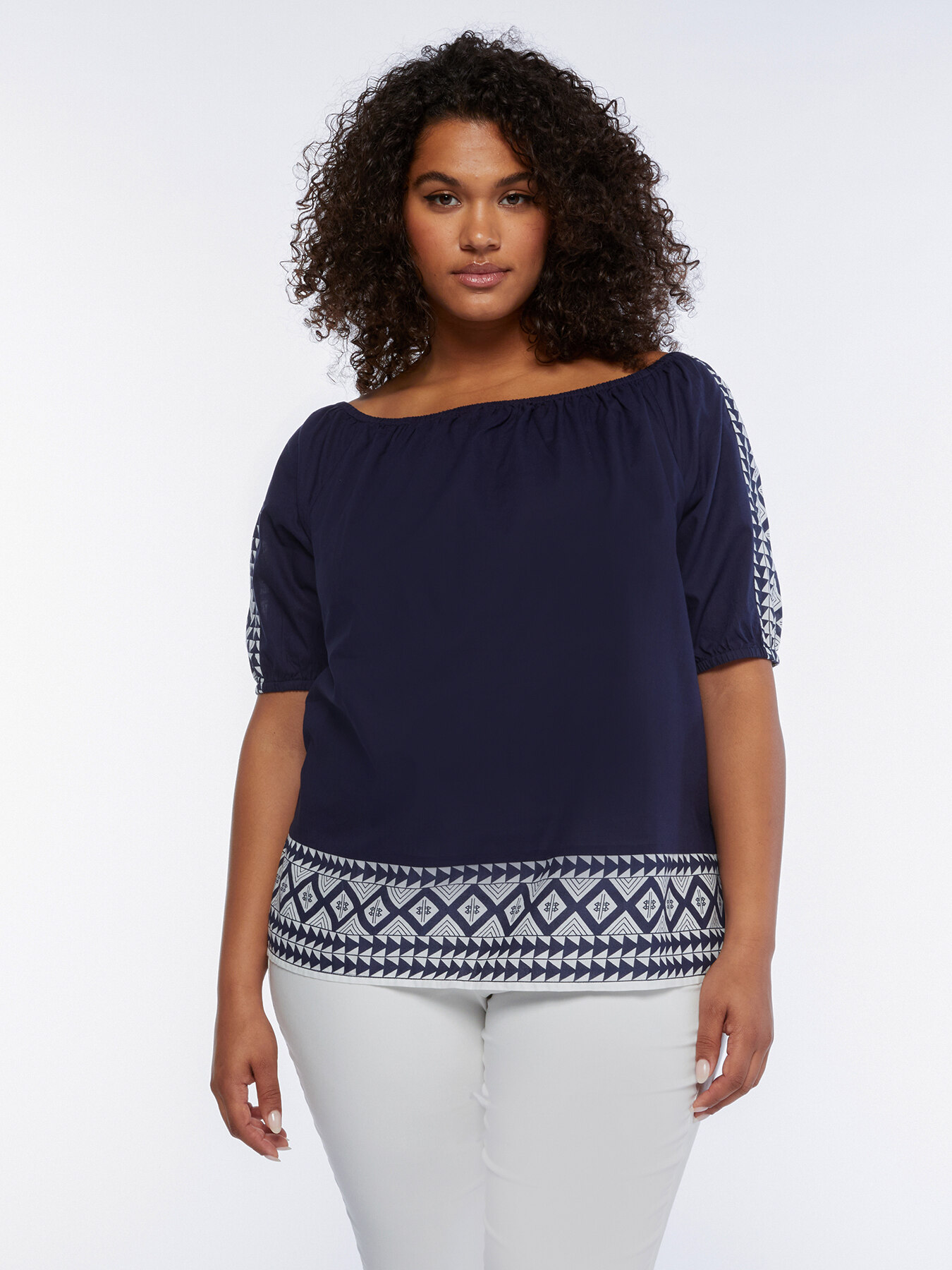 Blusa con estampado de azulejos image number 0