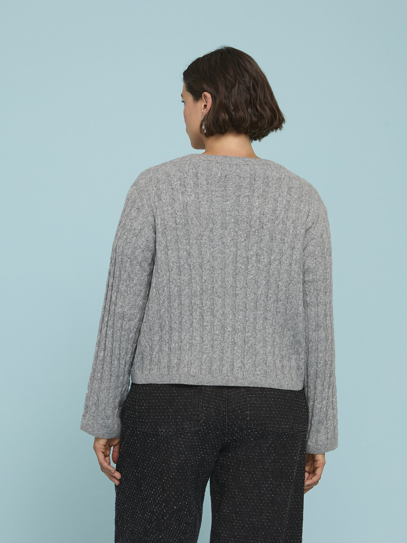 Cable knit crew neck sweater image number 1