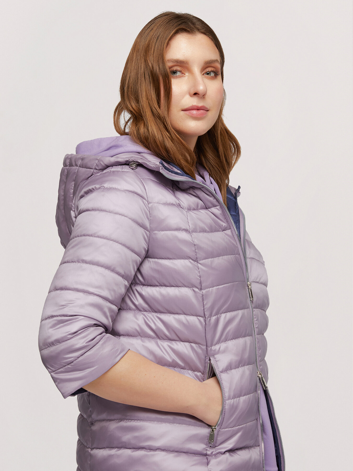 Down jacket with removable sleeves image number 2