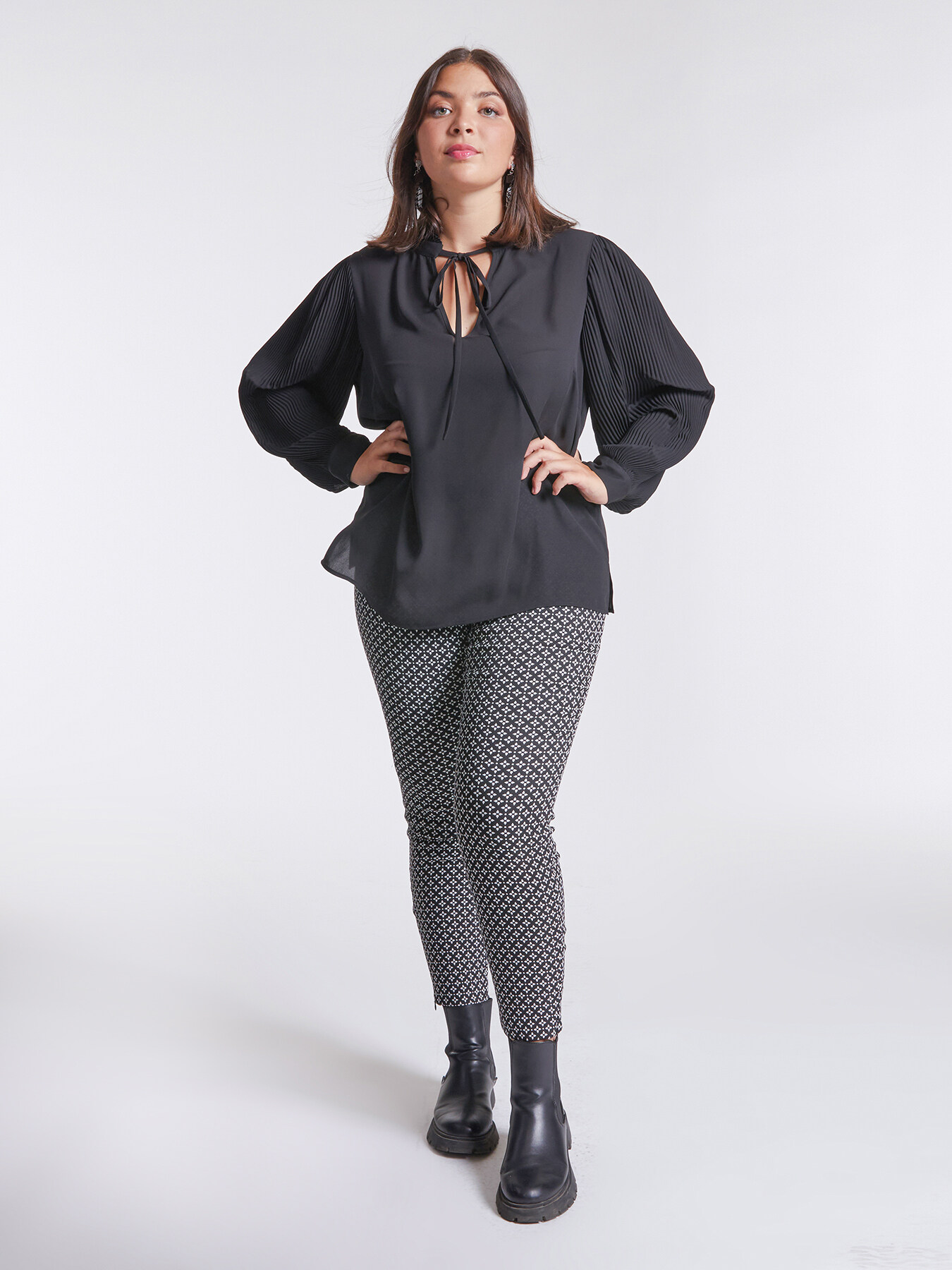 Bluse mit Plissee-&Auml;rmeln image number 2