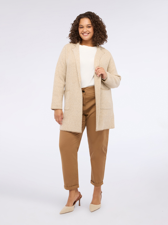 Langer Maxi-Strickcardigan