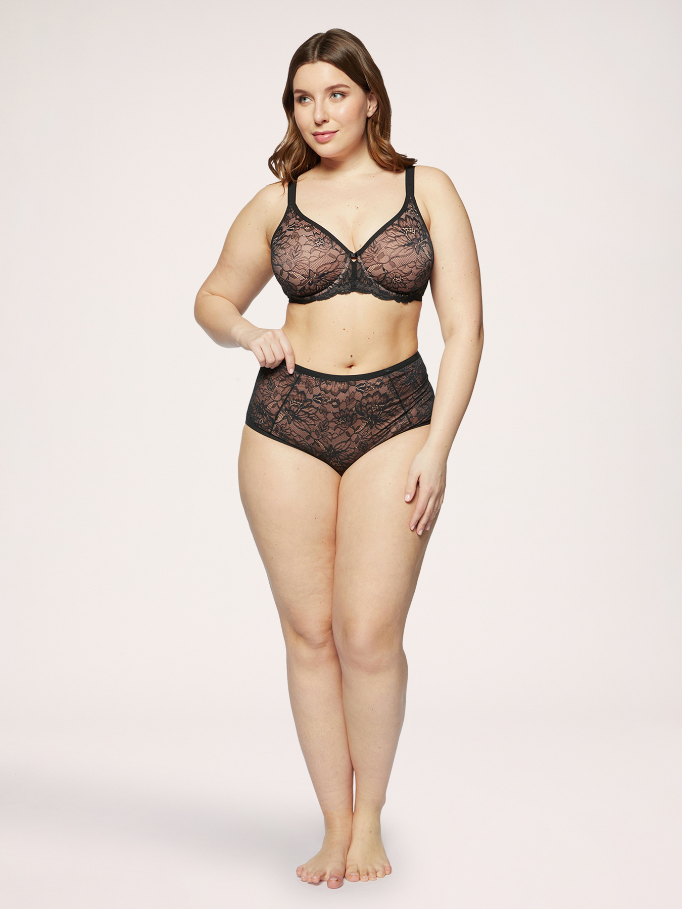 Triumph shaping slip with lace effect image number 2