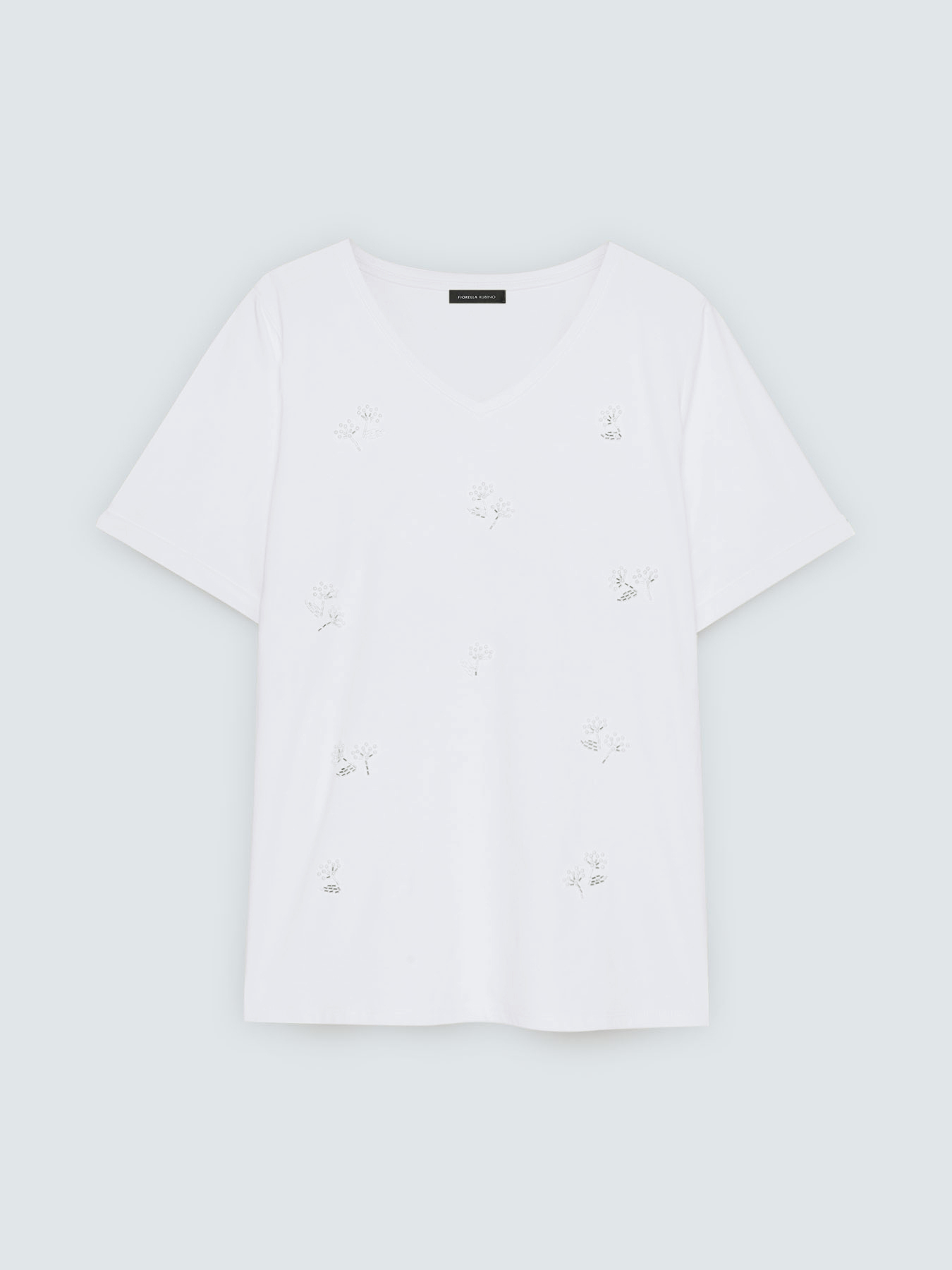 Cotton t-shirt with beaded flowers image number 4