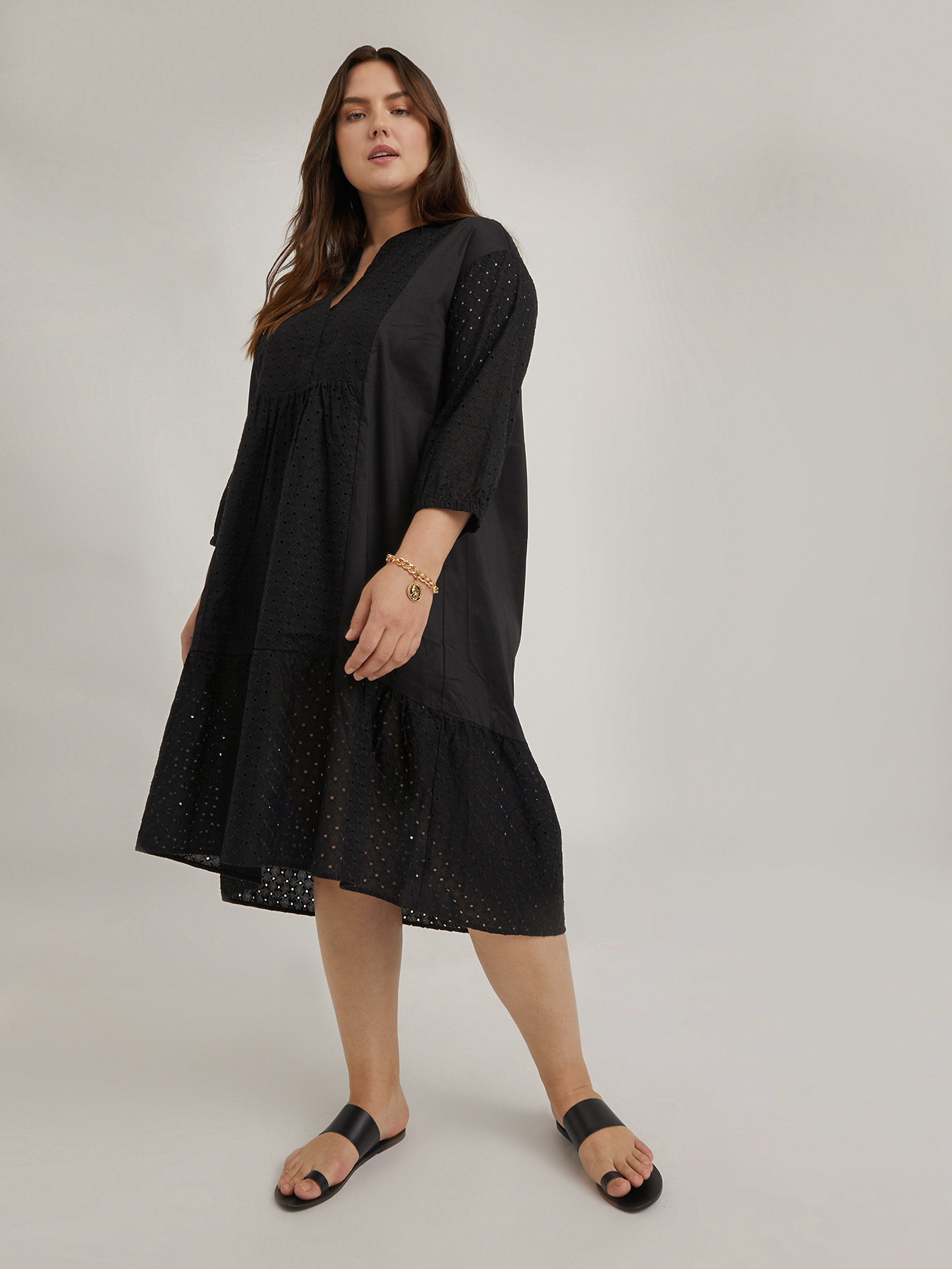 Kleid aus St. Galler-Spitze und Popeline image number 0