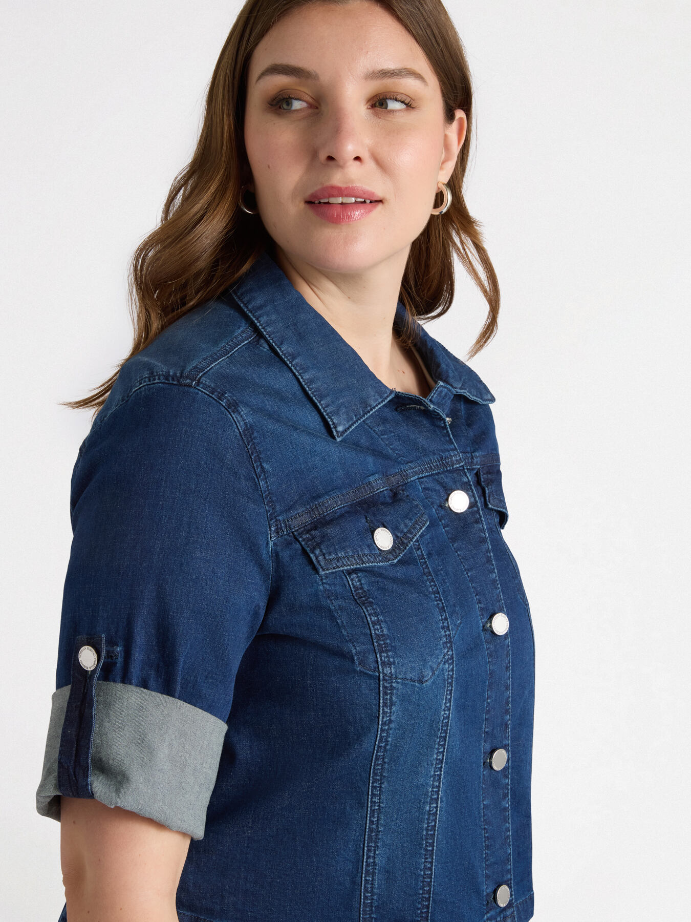 Giacca corta in denim leggero image number 3