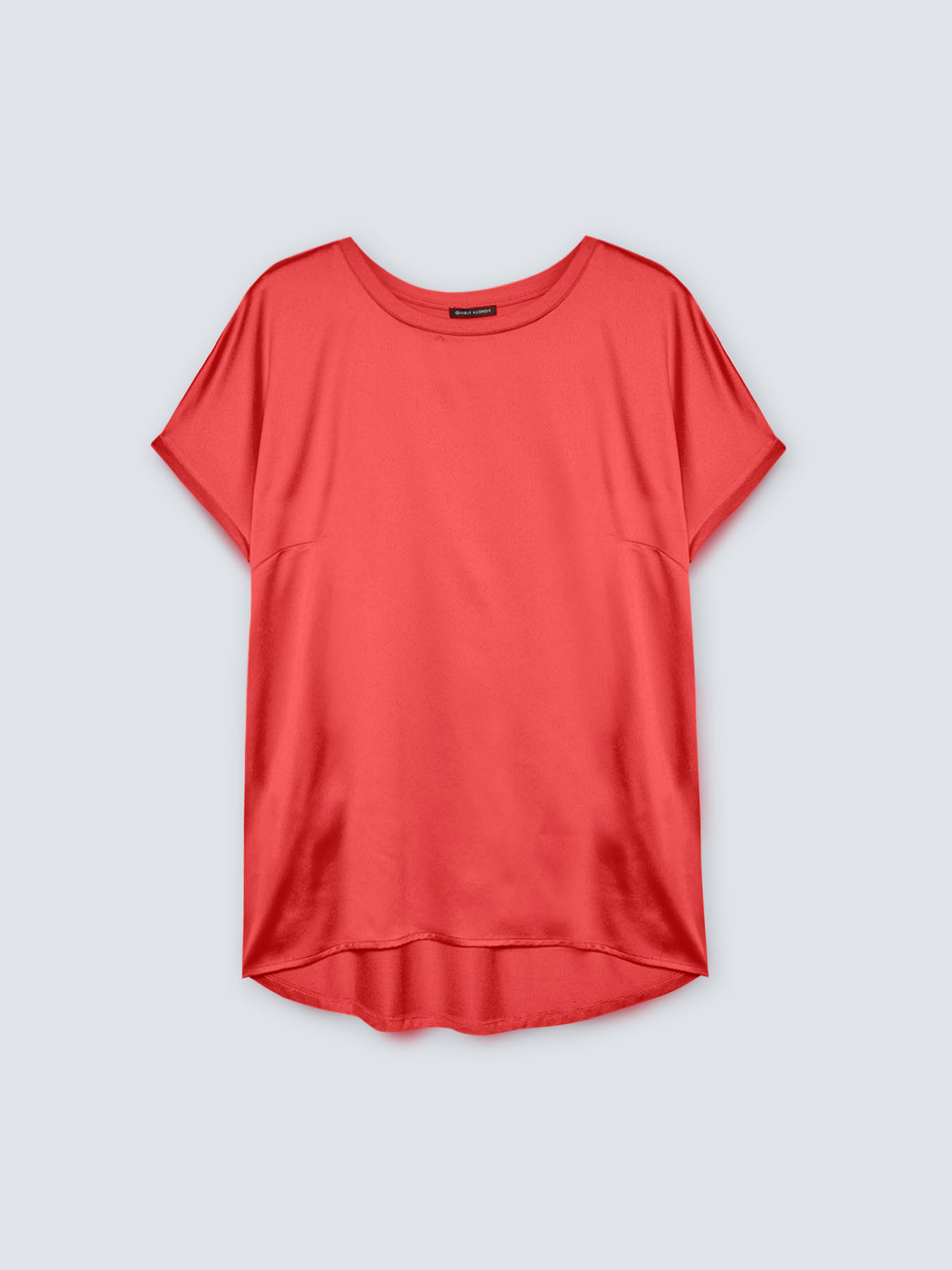Blusa de raso image number 4