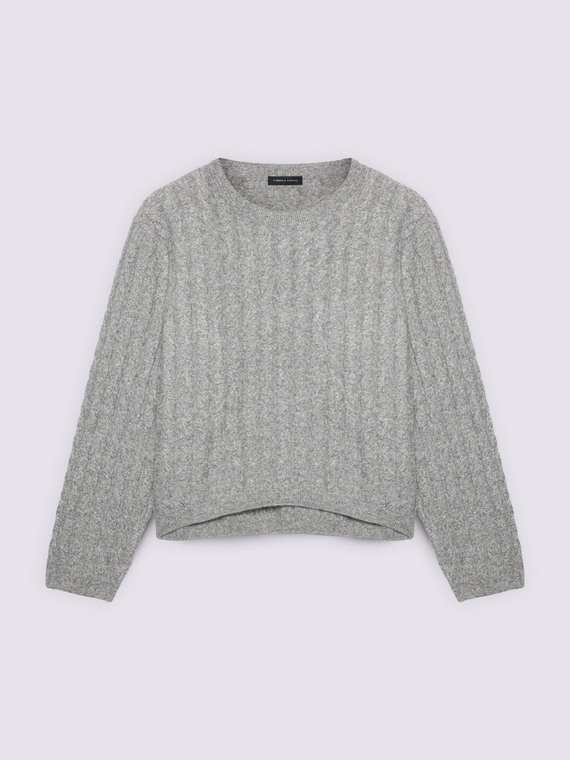 Maglia girocollo a trecce