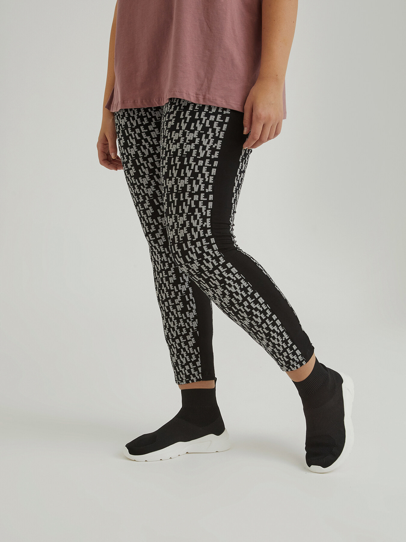 Pantaloni "GO." stampa lettering image number 2