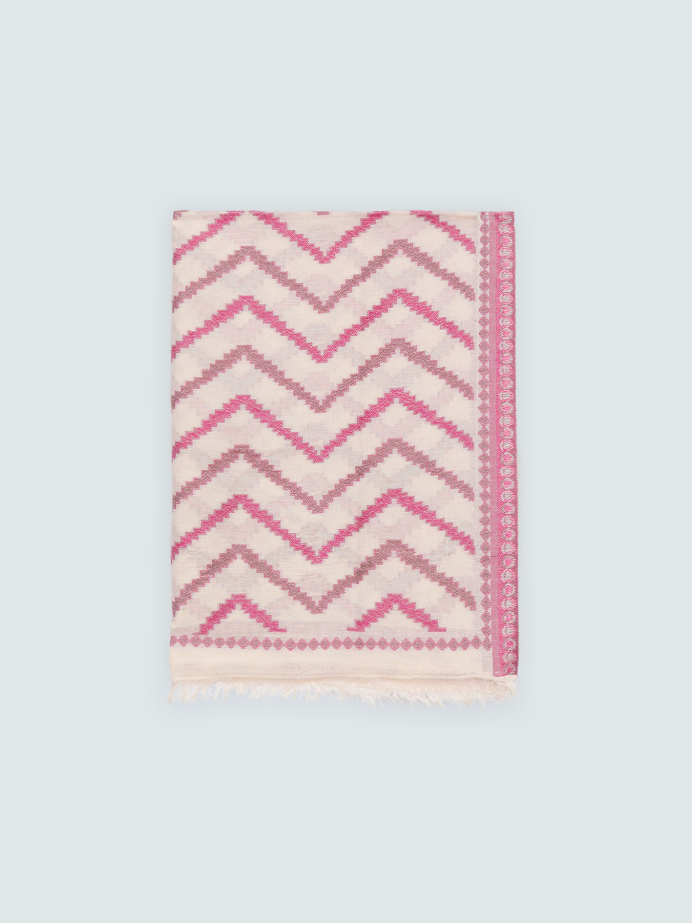 Foulard long avec broderies et franges image number 1