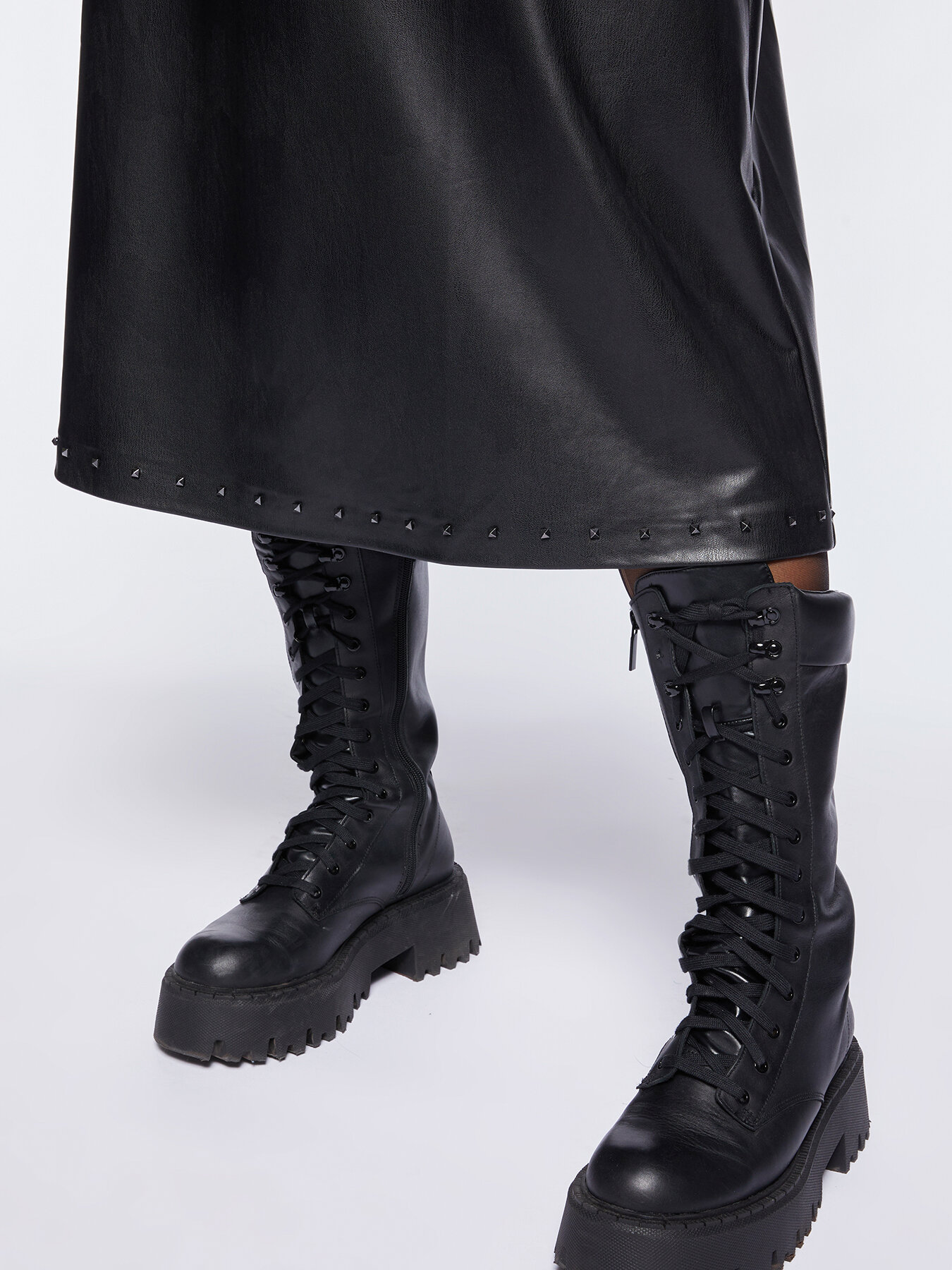 Gonna con borchie image number 3