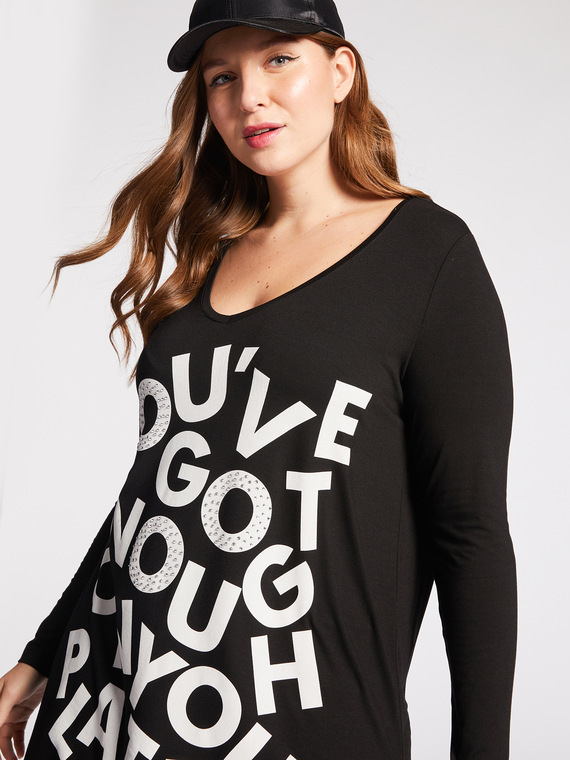Oversized T-shirt with lettering