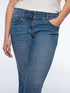 Jeans skinny Giada con frange al fondo image number 2