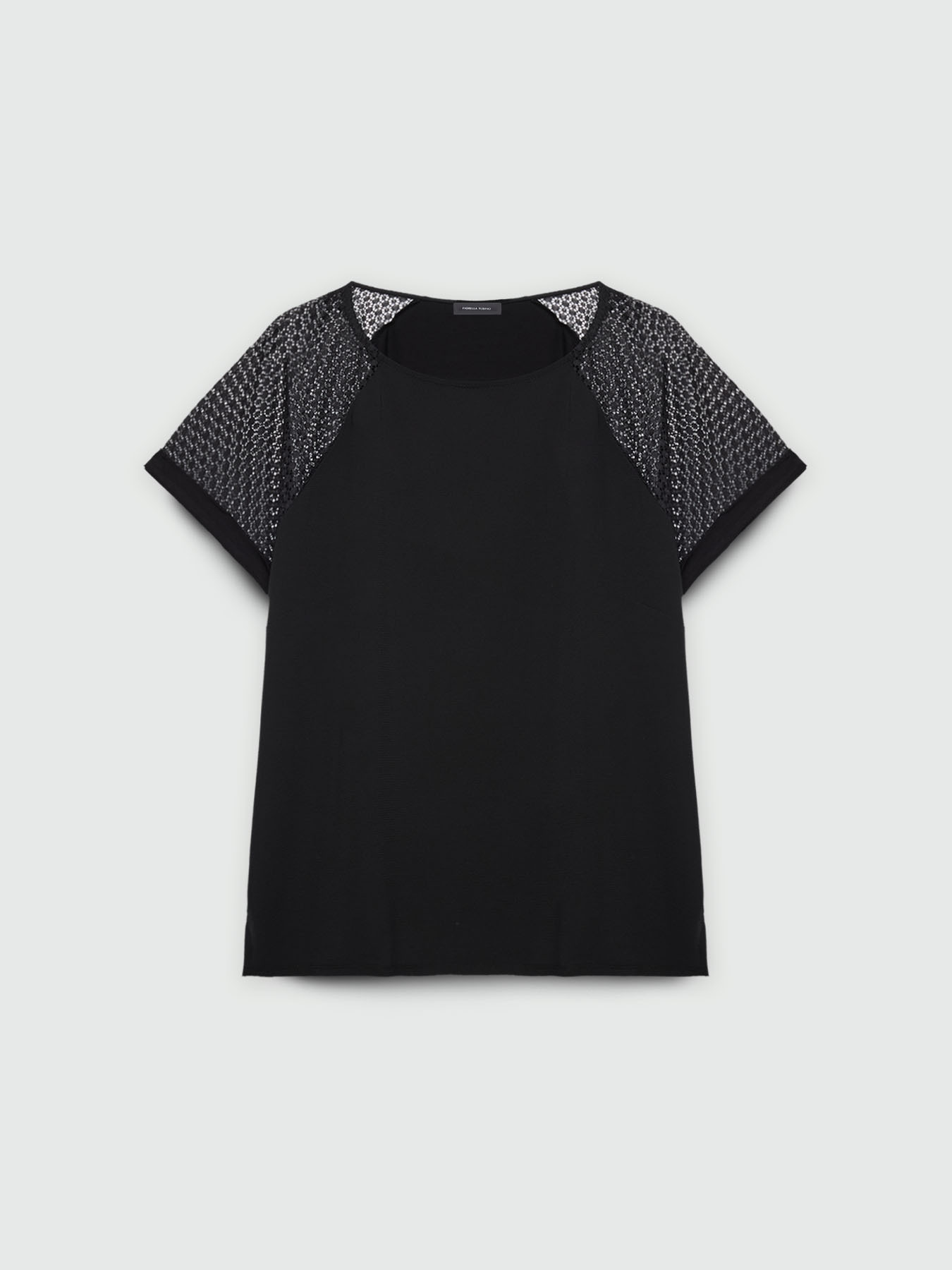 T-shirt en viscose LENZING&trade; ECOVERO&trade; avec broderie image number 4