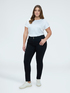Jean Skinny total black image number 4
