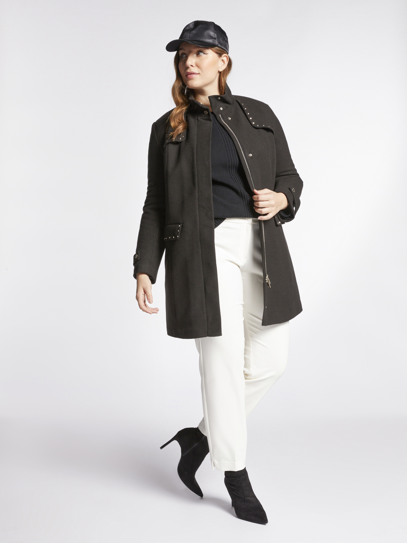 Cappotto con borchie image number 0