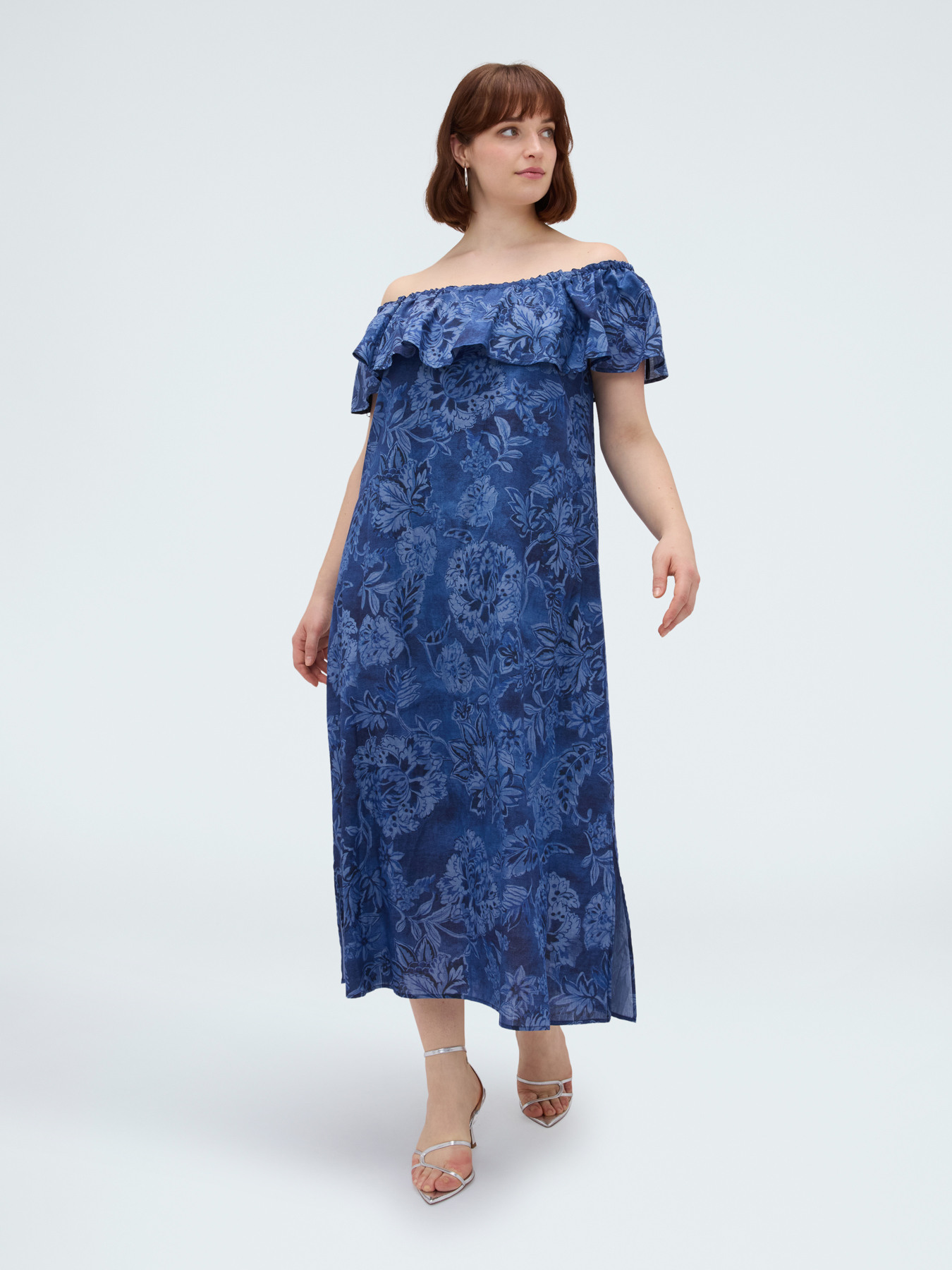 Long off-shoulder dress image number 2