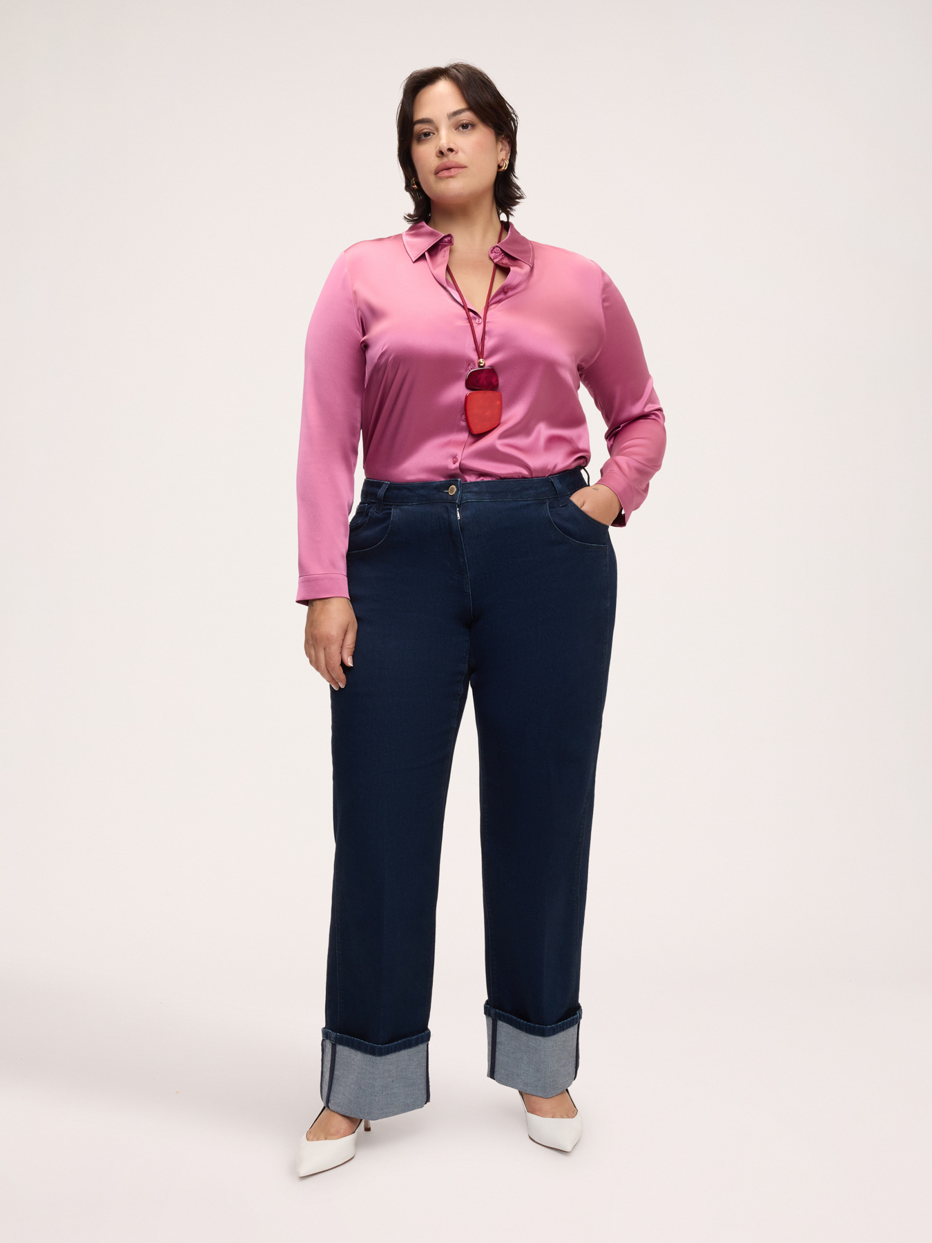 Stretch silk shirt with classic collar image number 2
