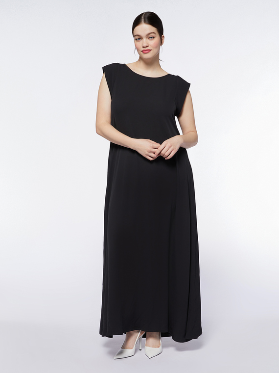 Langes schwarzes Kleid Doppel-Look
