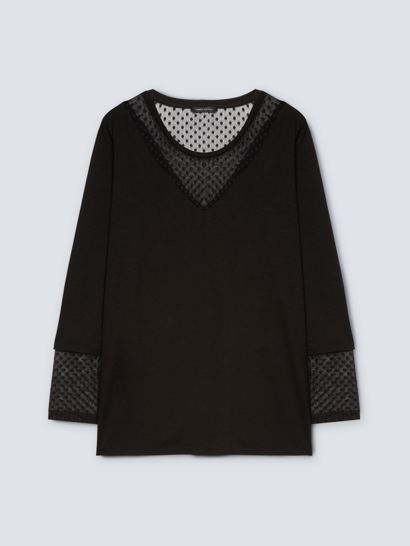 Camiseta con aplicaciones en tul de plumeti image number 3