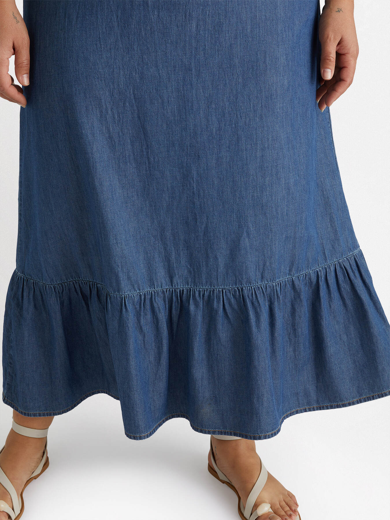 Long denim dress image number 2