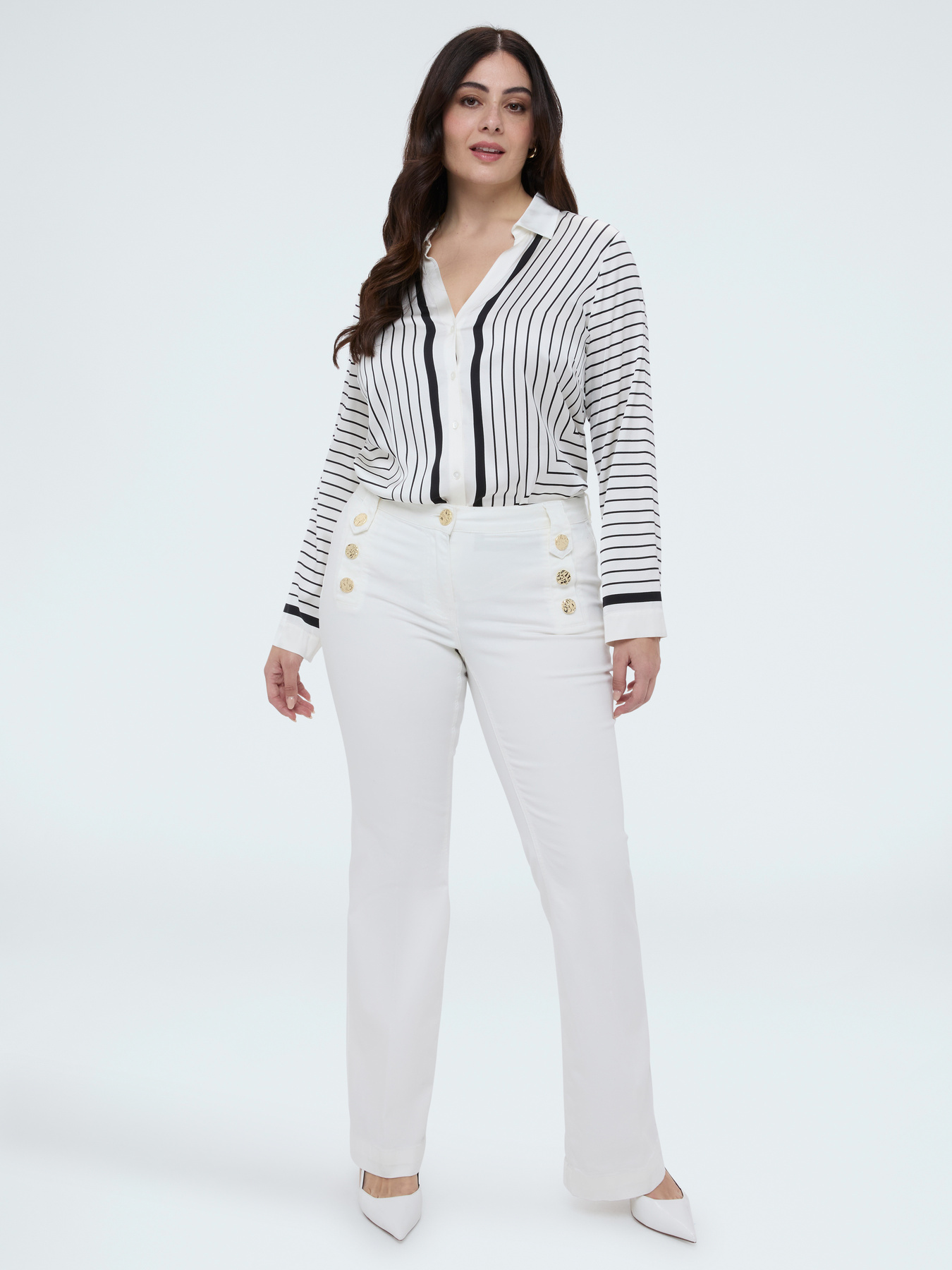 V-neck striped shirt image number 3