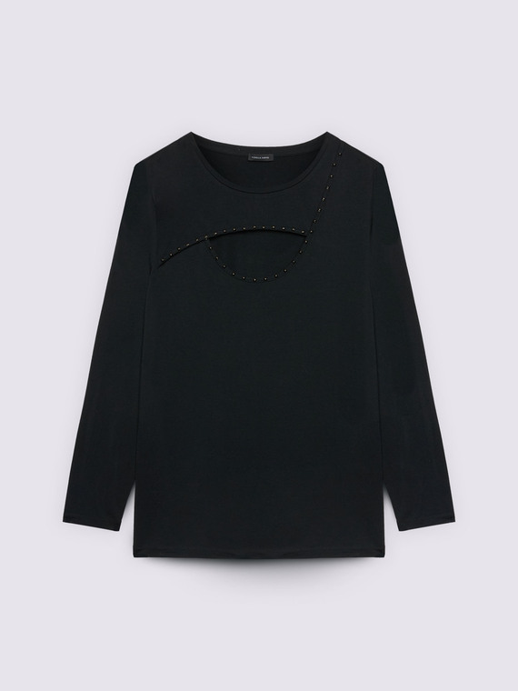 T-Shirt mit Cut-out am Ausschnitt und Nieten