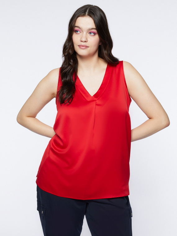 Top with front pleat