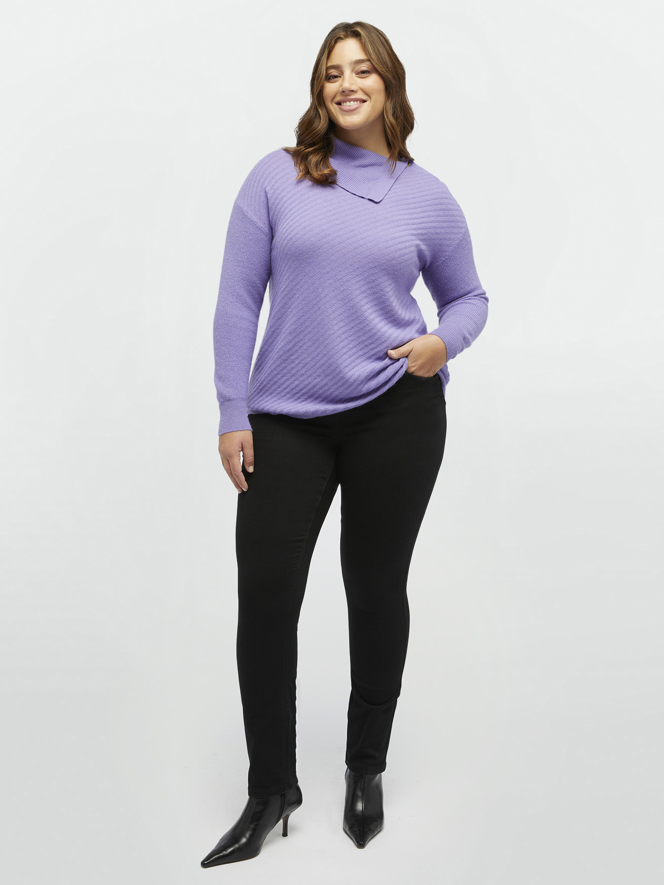 Pullover mit weitem Kragen und Kn&ouml;pfen image number 0