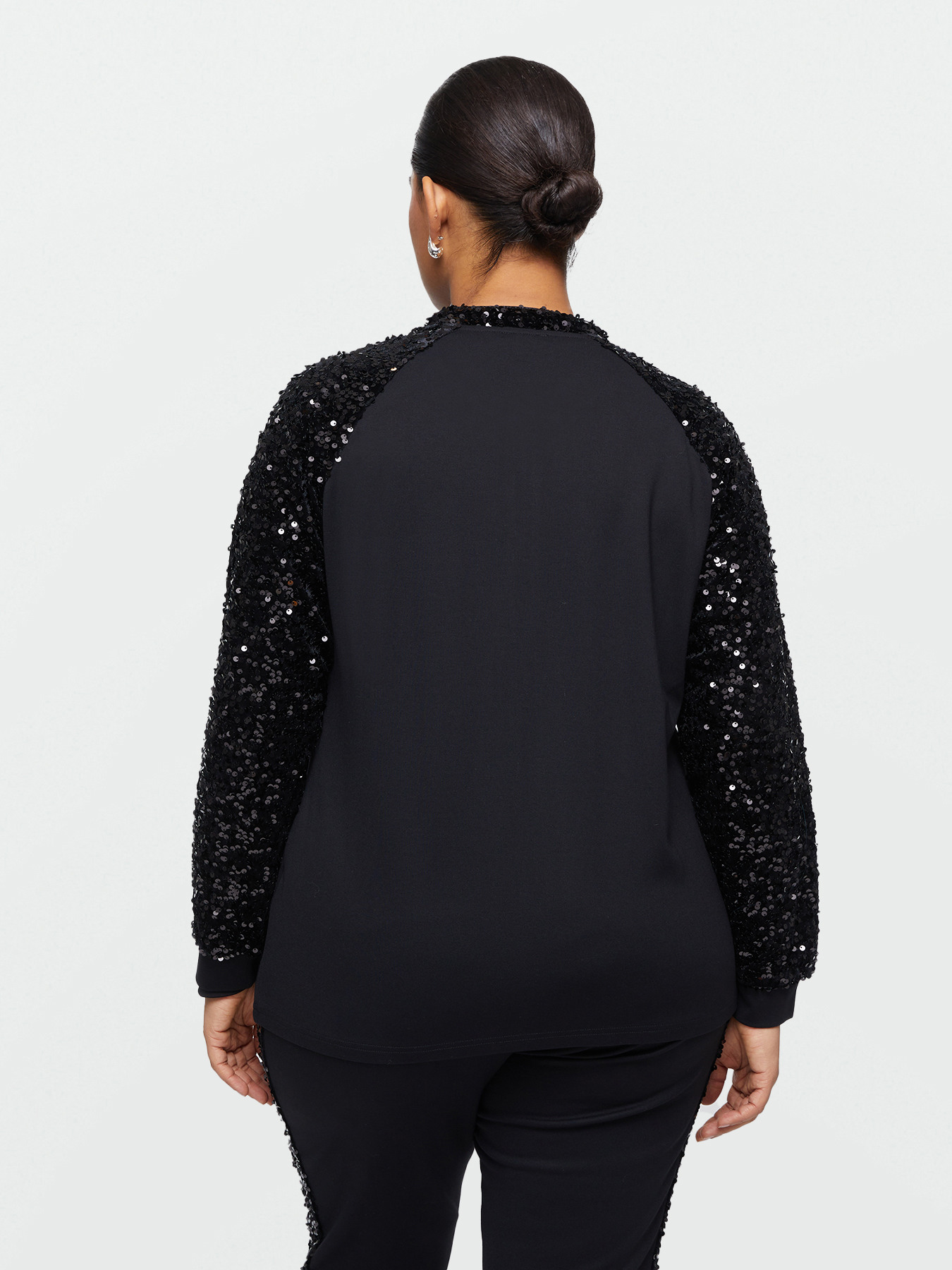 Felpa con maniche in paillettes image number 1
