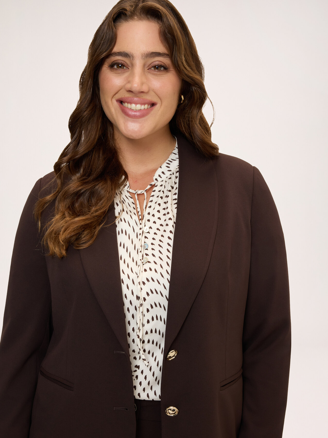 Cropped blazer in stretch fabric image number 3
