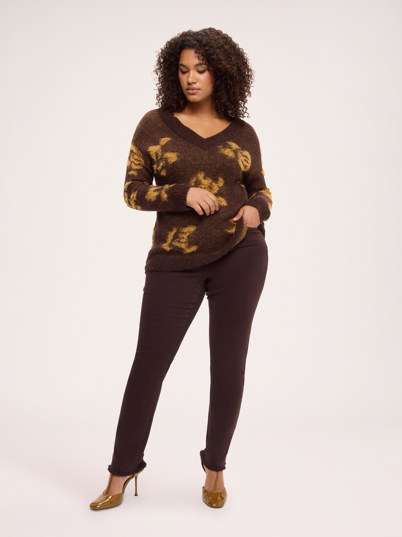 Skinny cotton pants image number 0