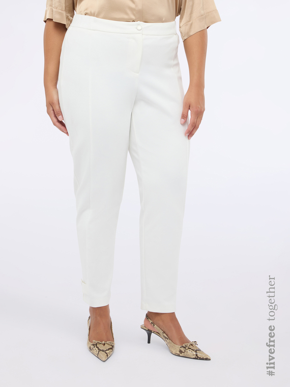 Carrot Fit Trousers in Milano Stitch