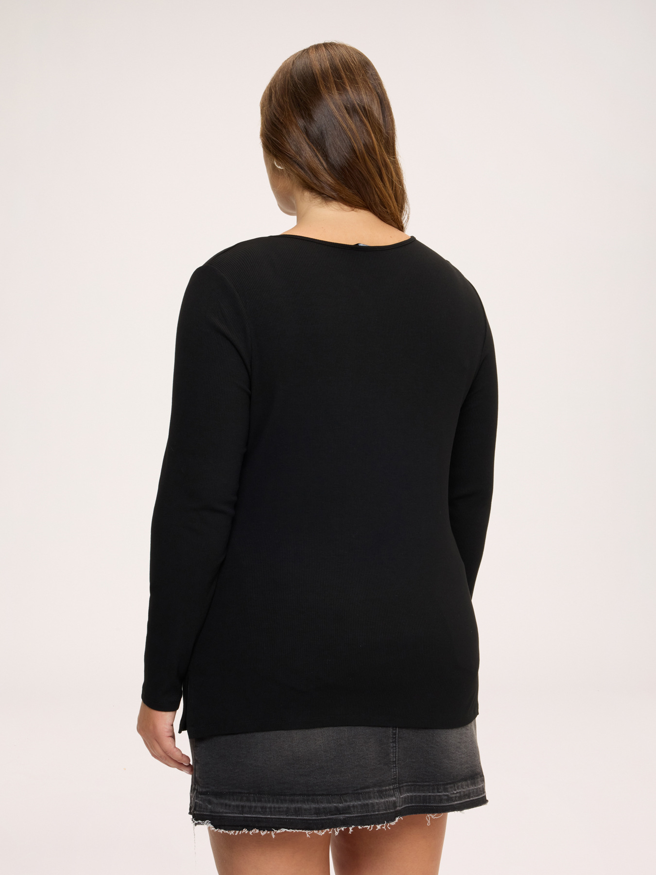 Jersey t-shirt with neckline detail image number 1