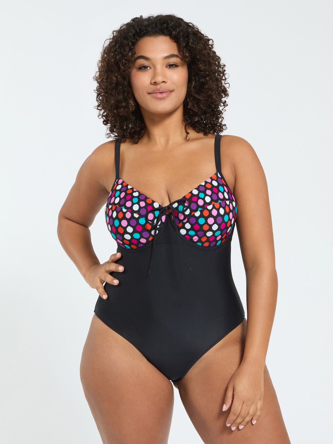 Maillot de bain une pi&egrave;ce avec bonnets balconnet et pois image number 0