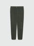 Pantalones cargo en tejido de punto image number 4