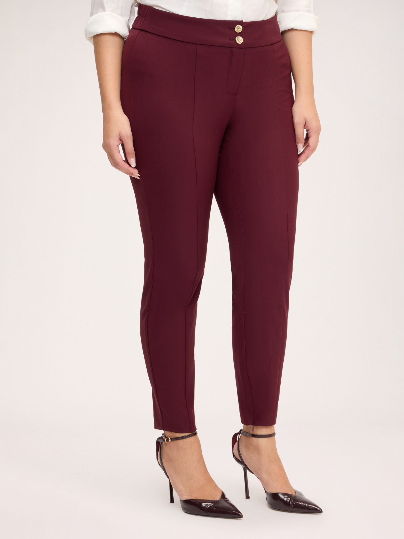 Skinny trousers with zip at the hem image number 0
