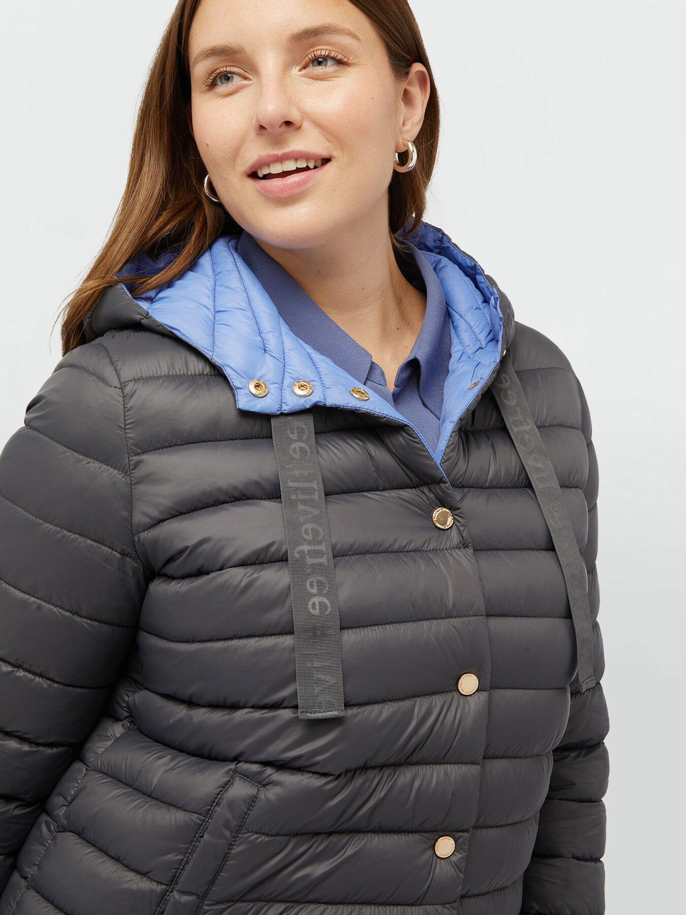 Lightweight hooded Sorona&reg; Aura down jacket image number 2