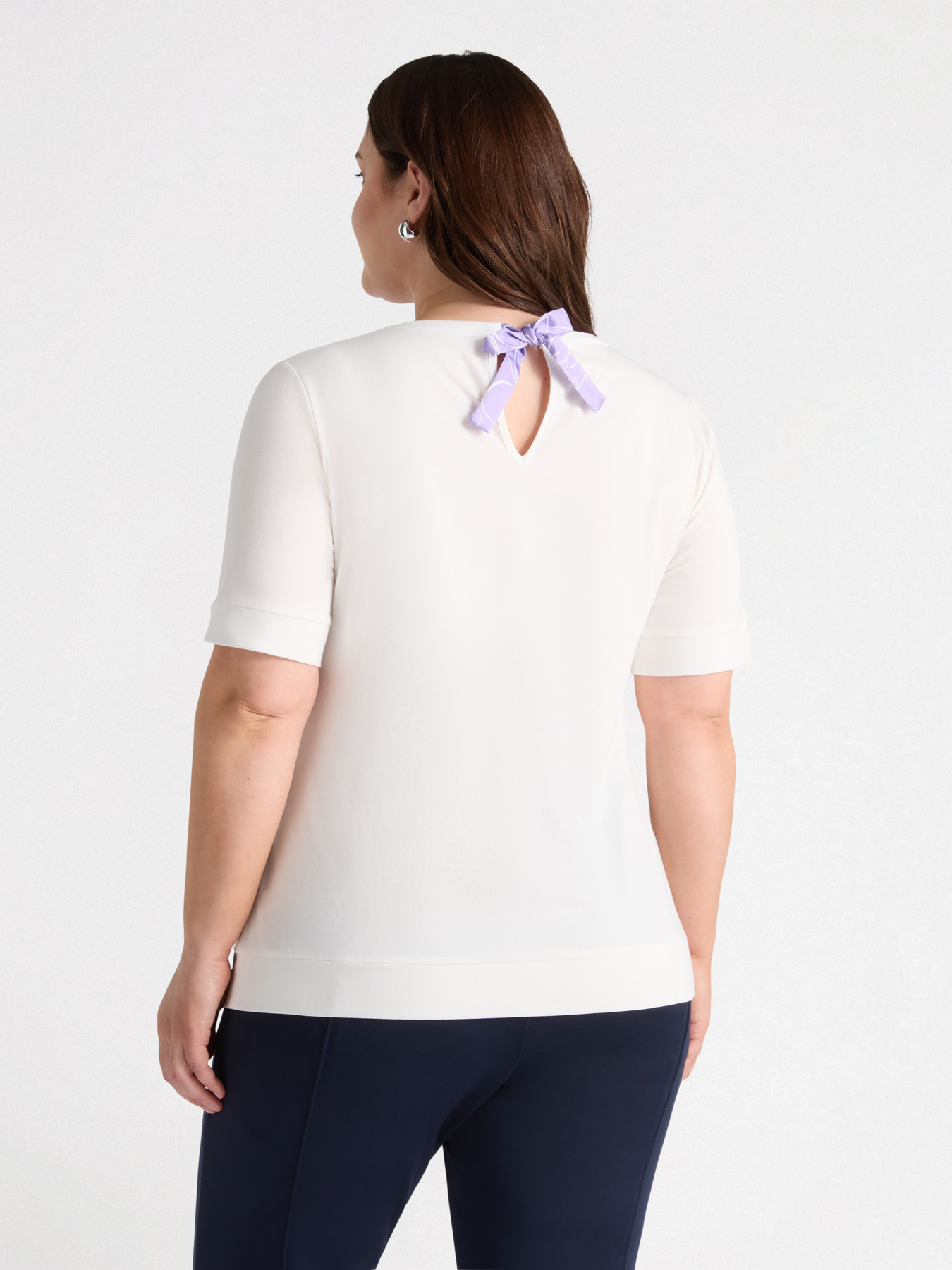 T-shirt with motivational lettering and bow image number 1