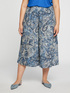 Cropped trousers with cashmere print image number 2