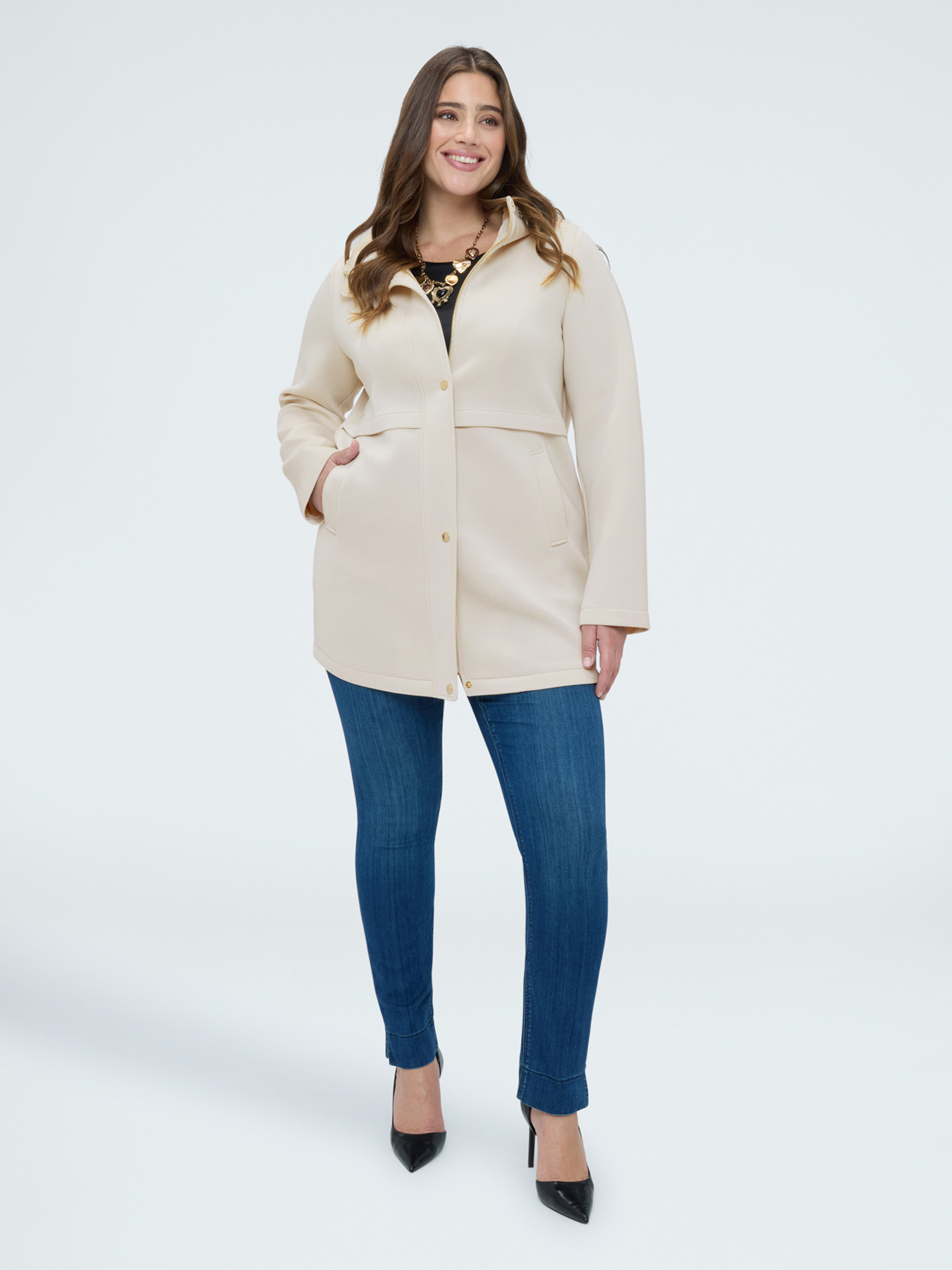 Kapuzenjacke aus Neopren image number 0